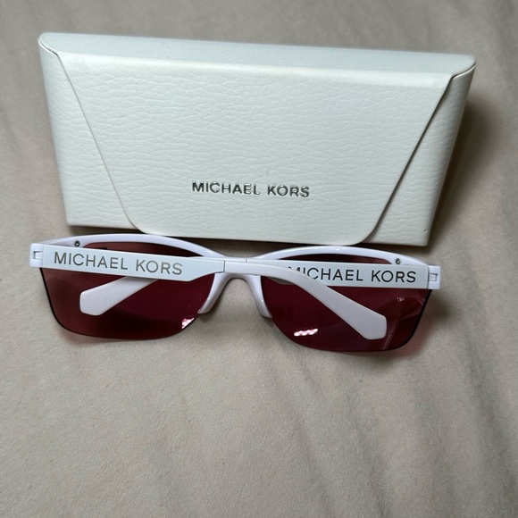 Playa Michael Kors sunglasses - Picture 5 of 8